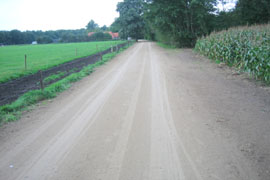 gestabiliseerd zandpad door Koers Aannemingen met een natuurlijke uitstraling